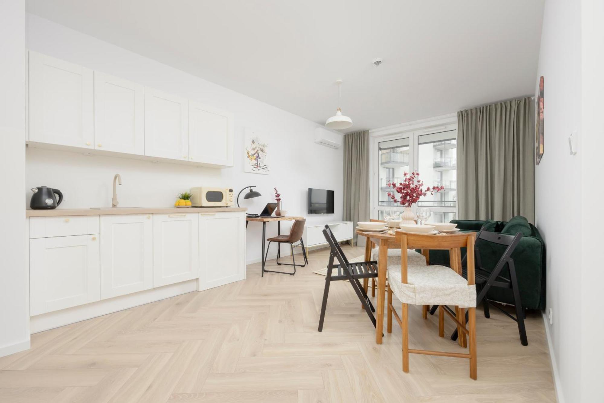 Modern Apartment With Balcony Near Aleje Jerozolimskie By Noclegi Renters Warsaw Exterior photo